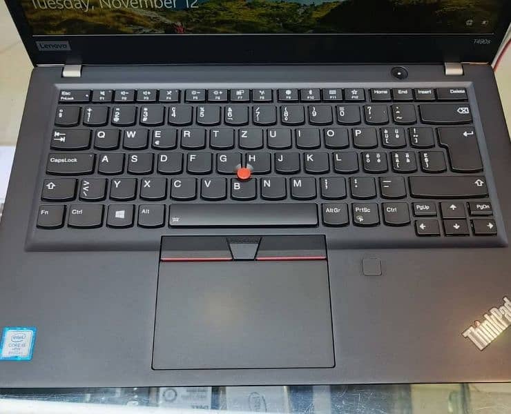 Lenovo Thinkpad T490s / Processor: i5-8th gen (QuadCore) 5