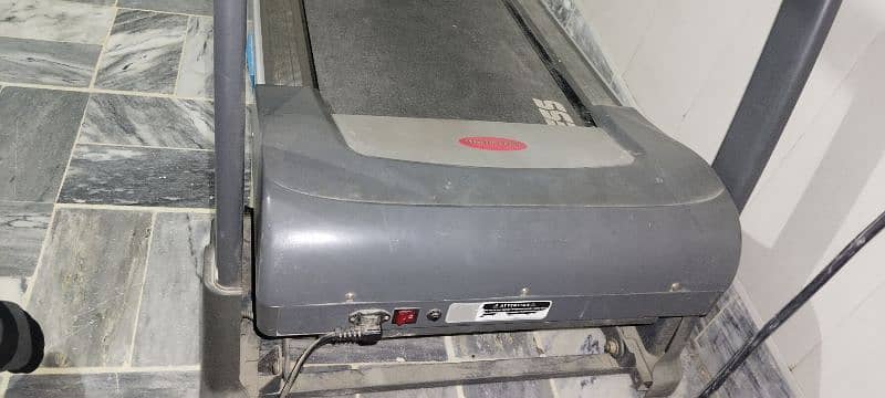 Aero 8 treadmill for sale 2