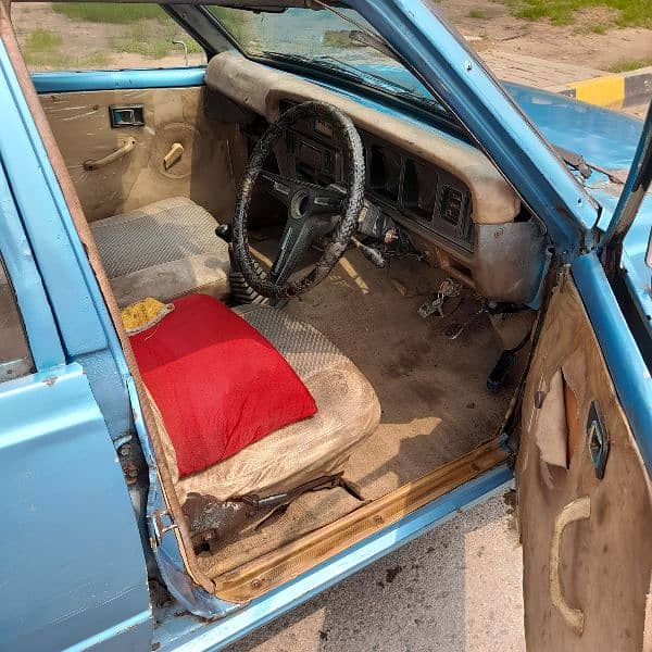 Toyota Corolla Saloon 1979 Model 13
