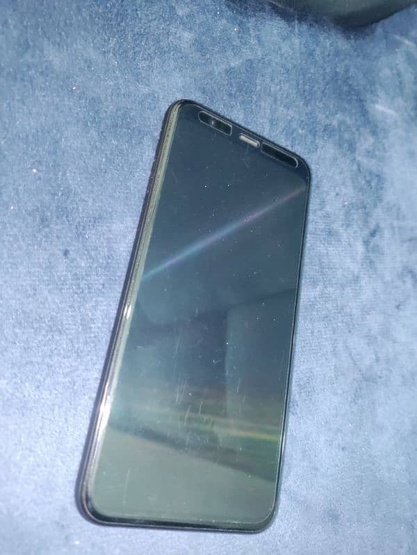 Google pixel 4 approved for sale in good condition. 5