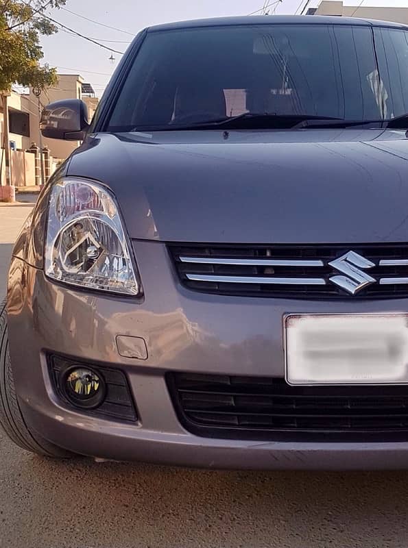 Suzuki Swift DLX Navigation, 1.3 Manual (2021) 3