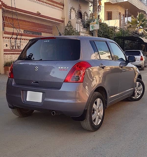 Suzuki Swift DLX Navigation, 1.3 Manual (2021) 4