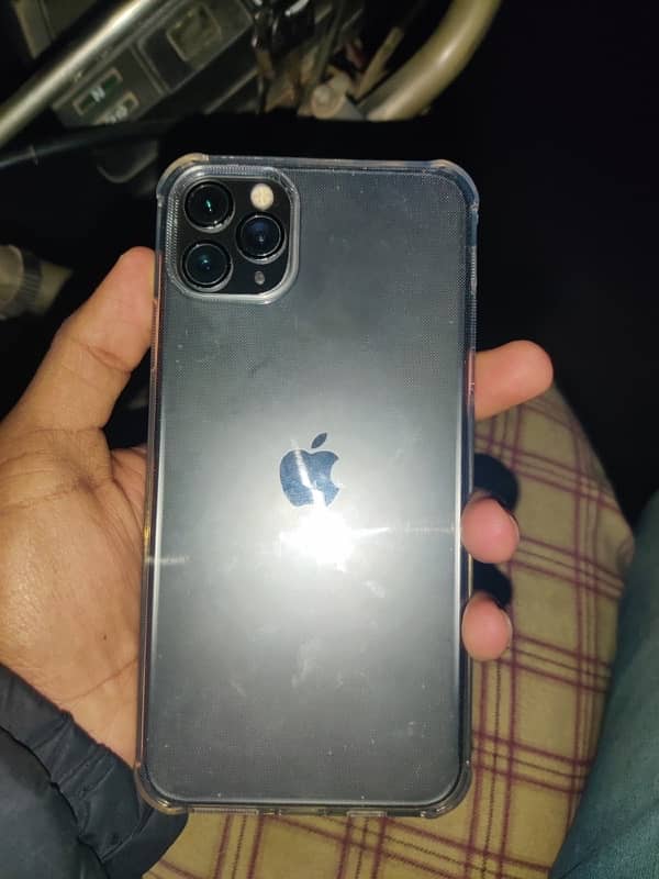 iPhone 11 Pro Max 64gb exchange possible non pta 4