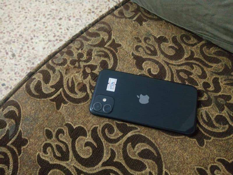 iPhone 11 64gb PTA approved 2