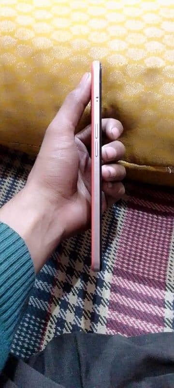 oppo F17.8. 128 only set just glass chnge ha excnge posible 1