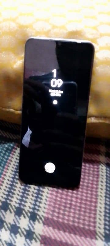 oppo F17.8. 128 only set just glass chnge ha excnge posible 5