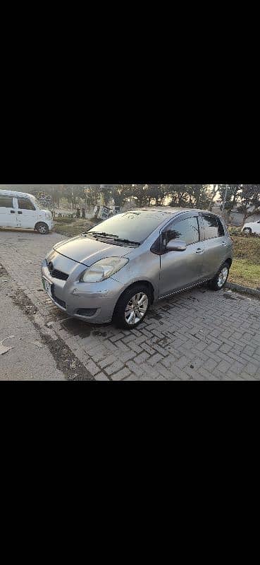 Toyota Vitz 2008 registered 2013 2