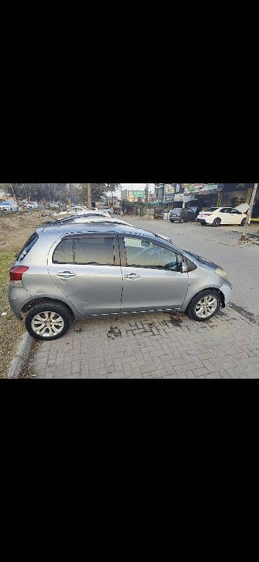 Toyota Vitz 2008 registered 2013 7