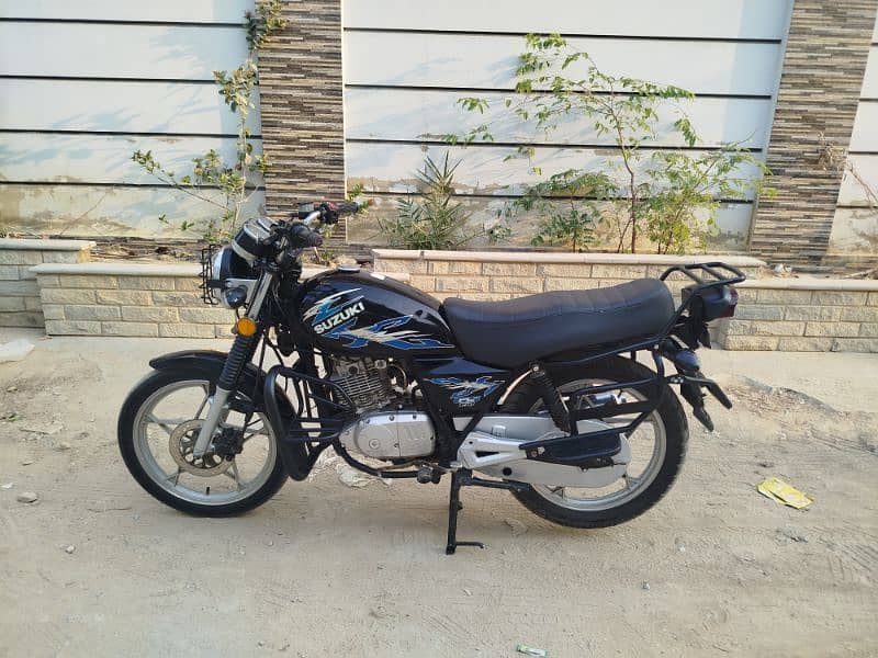 Suzuki GS 150 SE 2021 0