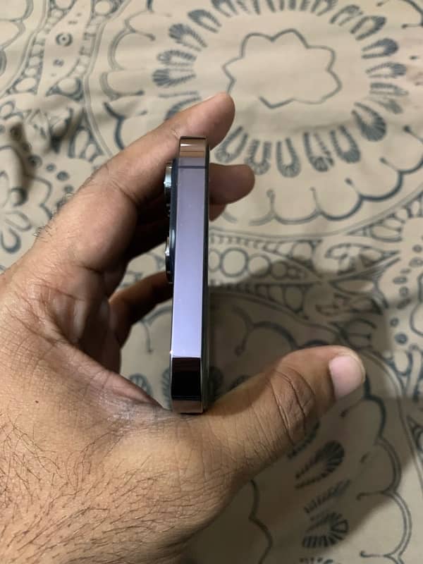 iPhone 14 Pro Max JV 128 Gb 5