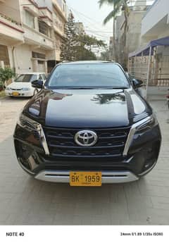 Toyota Fortuner V 4x4  2021