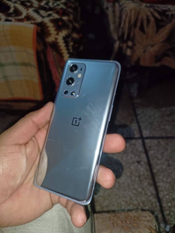 OnePlus 9 Pro  (One plus 12+12/256 10/10 Condition ) 1