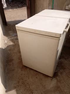 dawlance deep freezer 40000