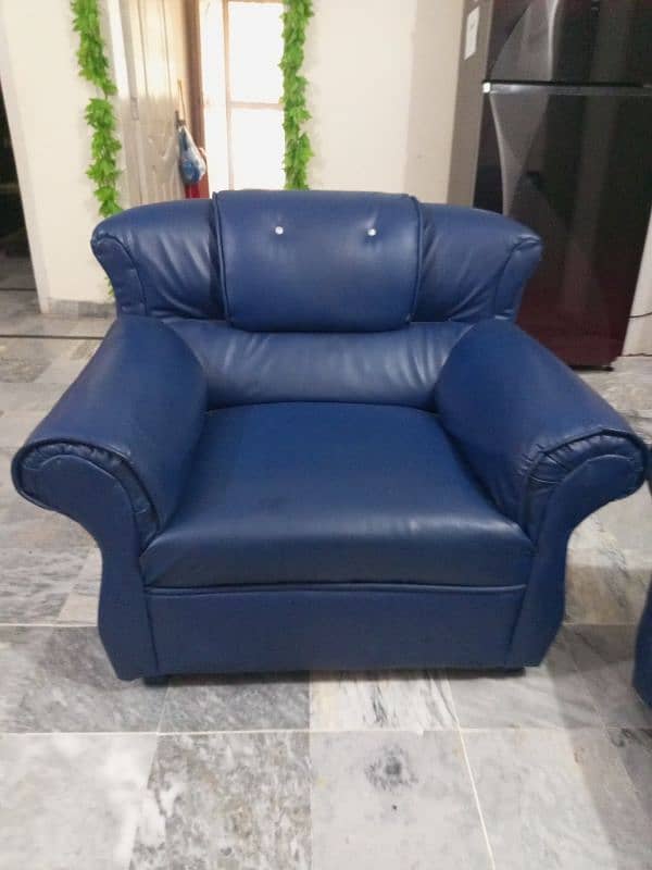 5 seater Leather sofa 1