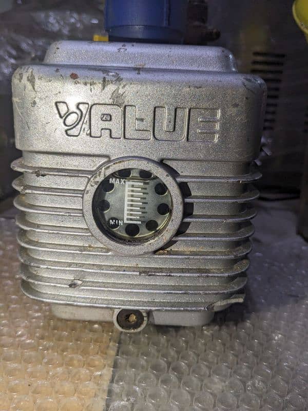 Vacuum Pump 2 CFM 1