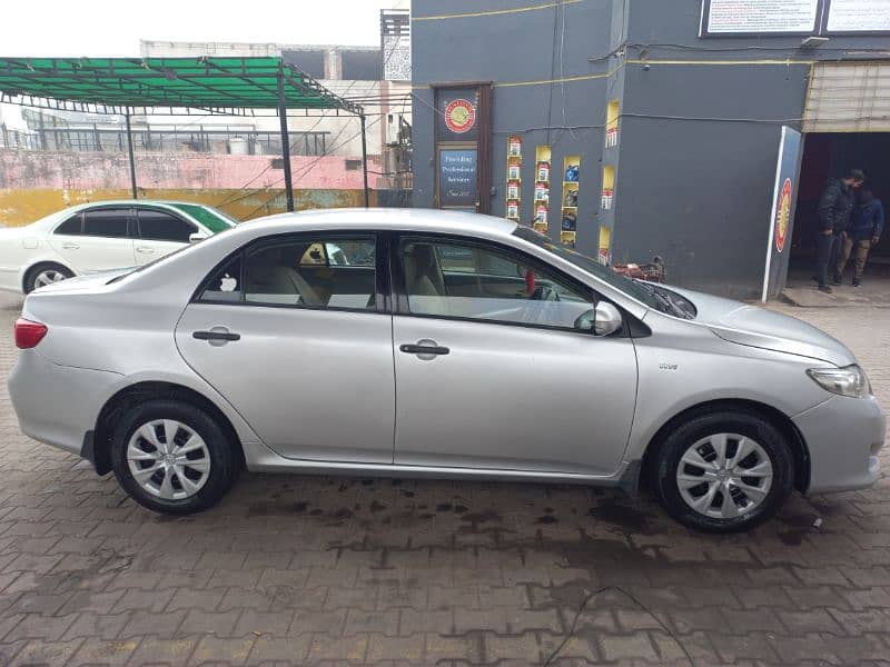 Toyota Corolla GLI 2011 3