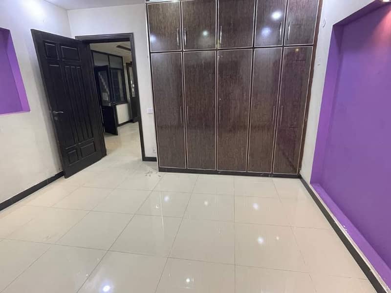 3 Bed Portion For Rent In Pchs Near Dha Lahore 3