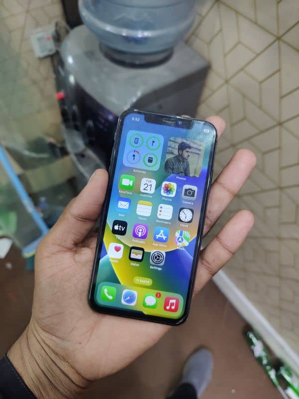 iphone X factory 3