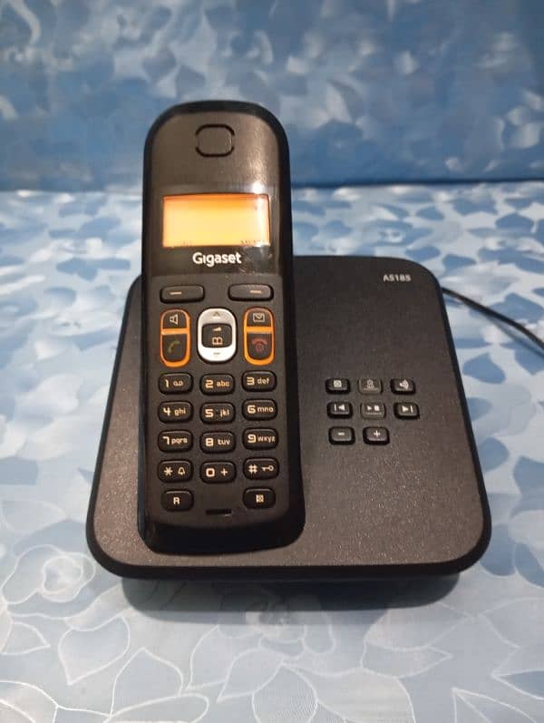 UK imported Siemens gigaset single cordless phone with answer machine 1