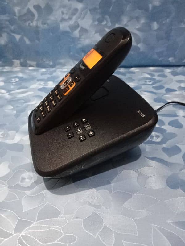 UK imported Siemens gigaset single cordless phone with answer machine 2