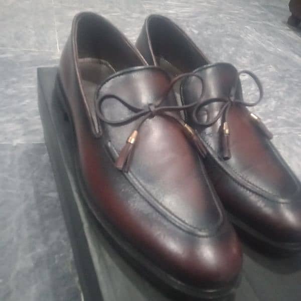 Slightly used leather shoes (read ad) 0