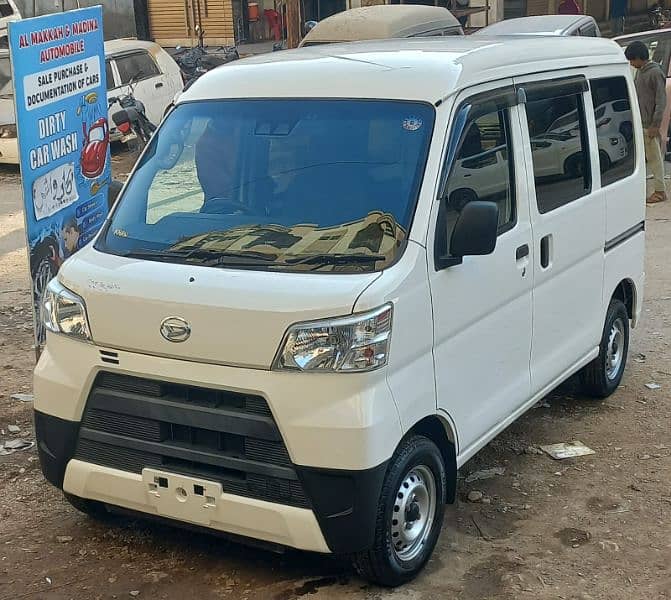 Daihatsu Hijet 2019 6