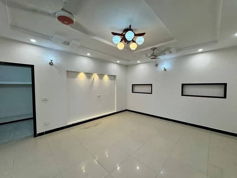 10 Marla Full House For Rent Near To Dha Lahore 5