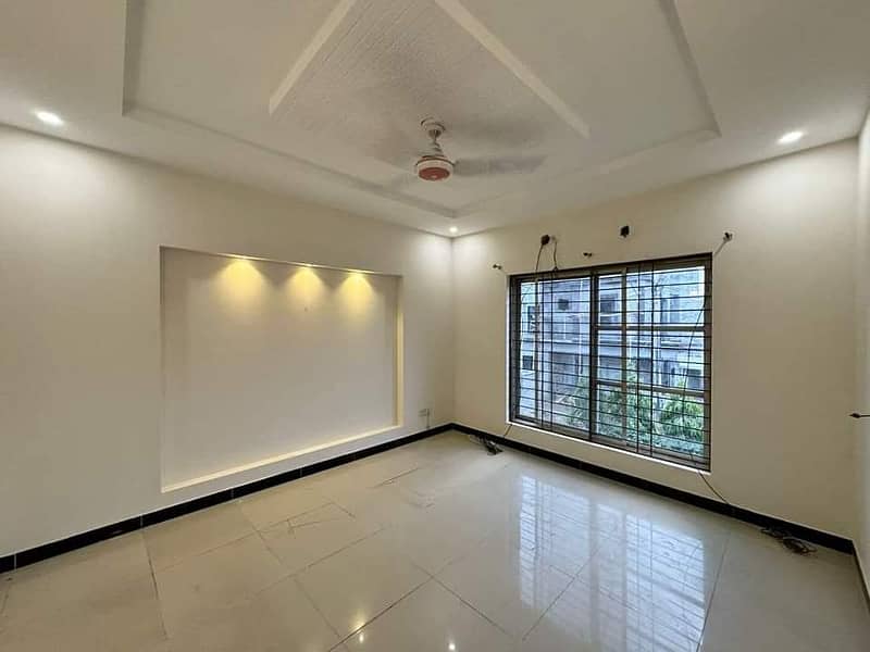 10 Marla Full House For Rent Near To Dha Lahore 9