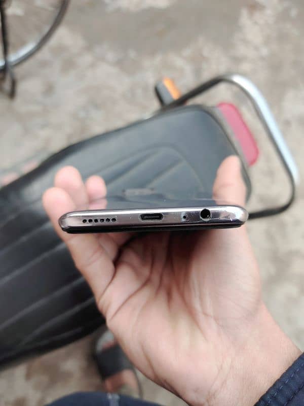 Infinix not 10 pro 8 128 7