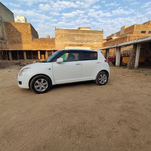 Suzuki Swift 2012 9