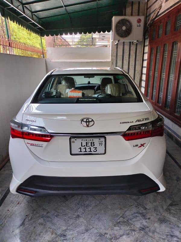 Toyota Corolla Altis 2019 3