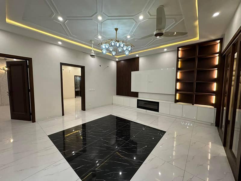 No Fake Prices 10 Marla Luxury Designer House For Sale In Bahria Town Lahore In Low budget price 7