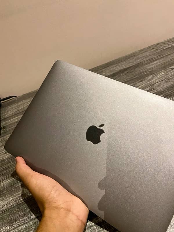 Macbook Air M1 2020 Silver 2