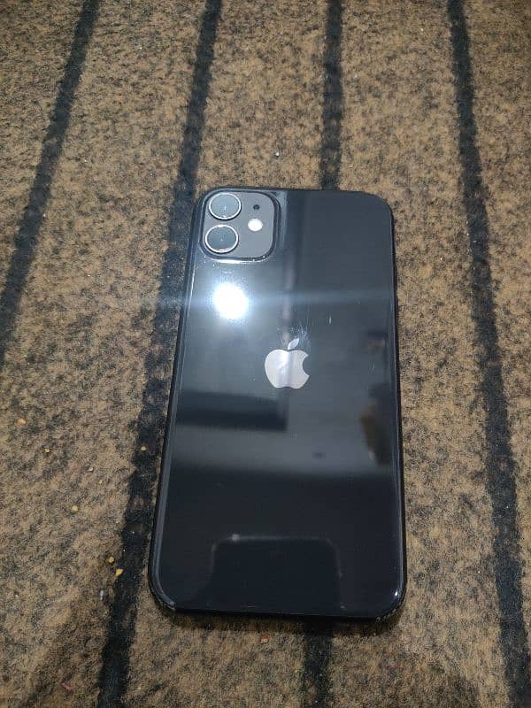 I phone 11 (Urgent Sale) 1