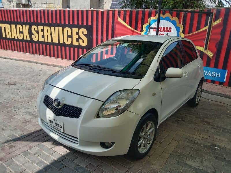 Toyota Vitz 2005 3