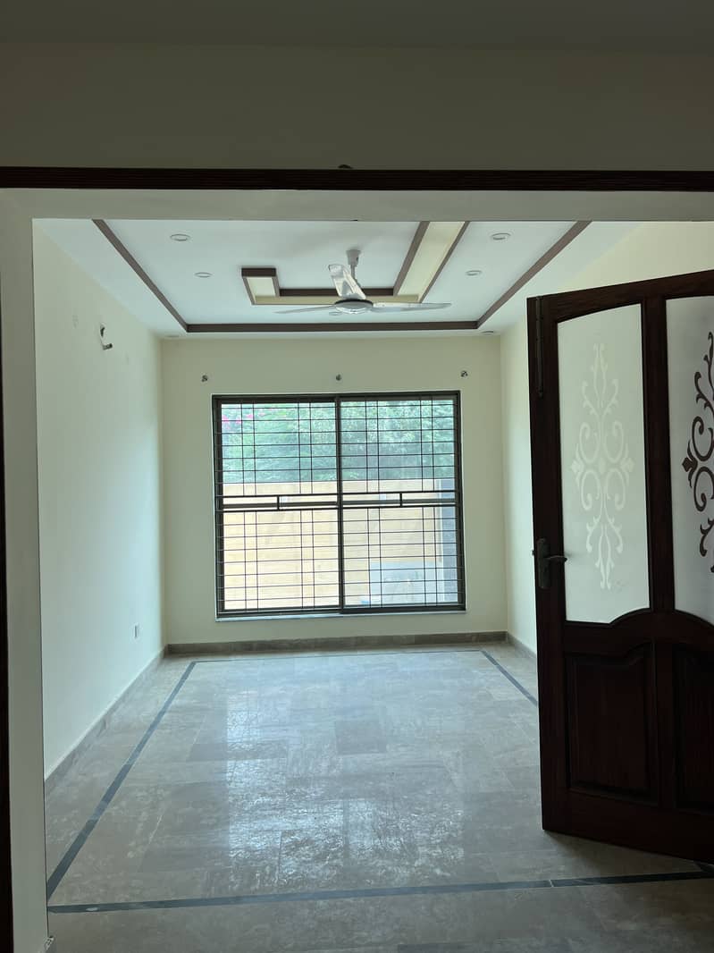 10 Marla House for Rent in Fazaia Housing Scheme Phase 1 8