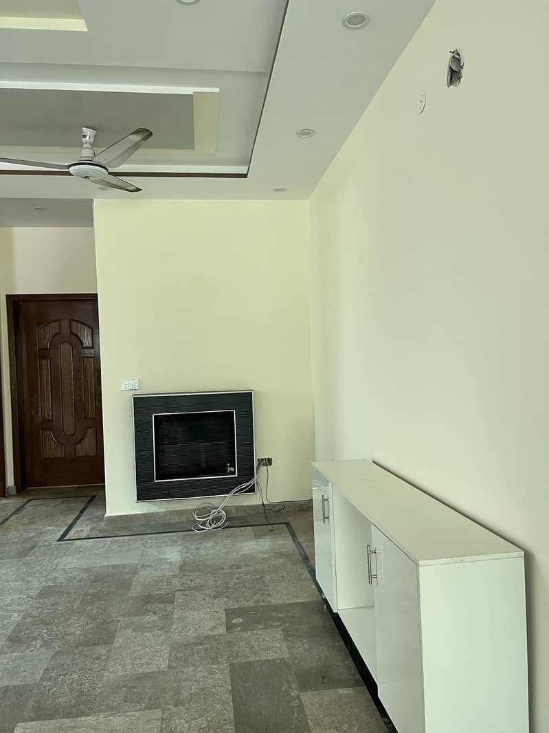 10 Marla House for Rent in Fazaia Housing Scheme Phase 1 9