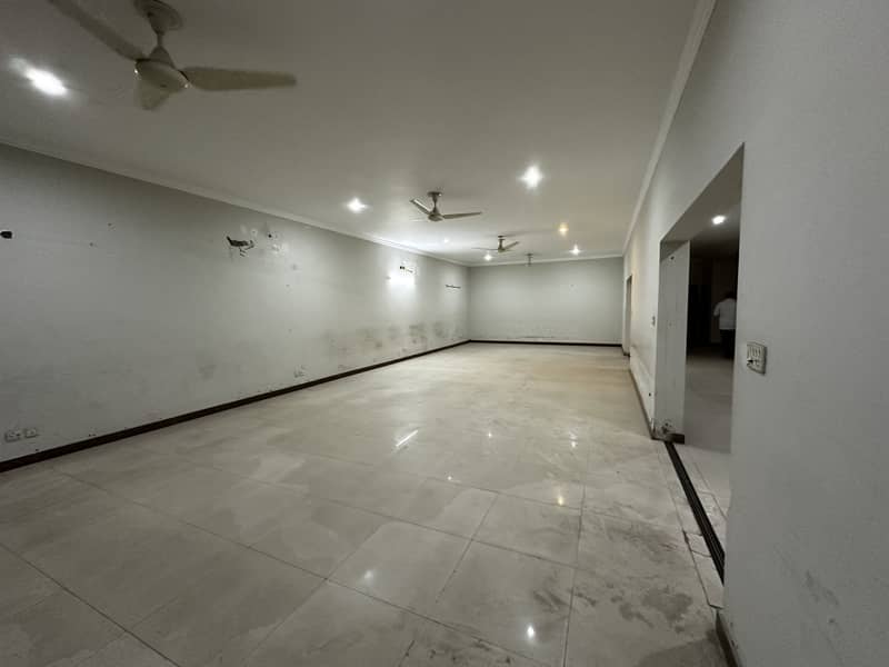 Commercial Office Available For Rent Kn Wapda Town 3