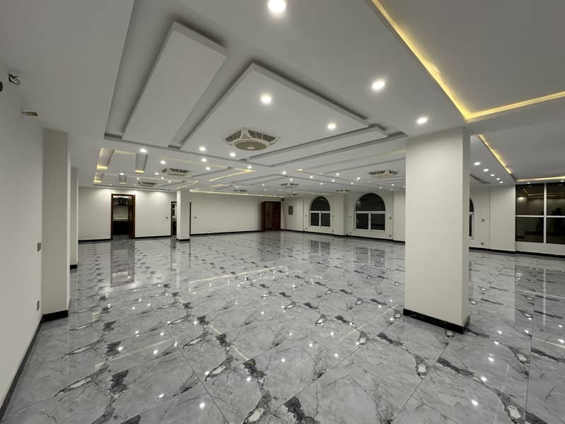 Commercial Floor Available For Office Like Software House And Call Centre 9