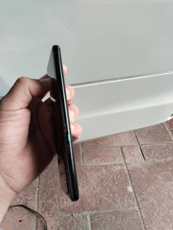 Oppo Reno 4 pro 0