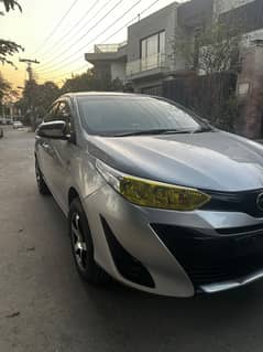 Toyota Yaris GLI CVTI 2022 Model (Urgent sale)