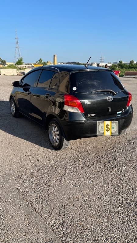 Toyota Vitz 2007 1