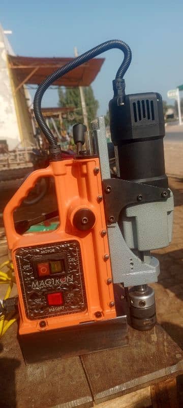 Magtron Magnetic drill machine 6