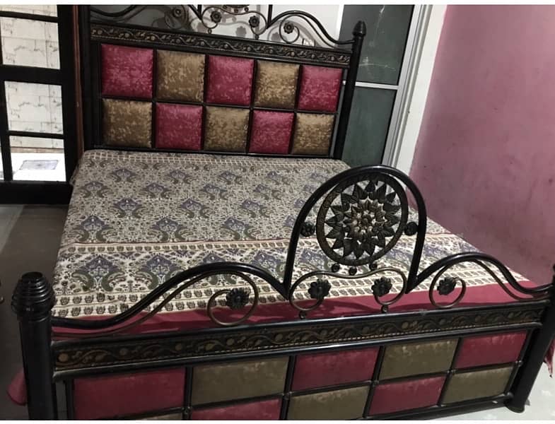 Double Bed For Sale 0