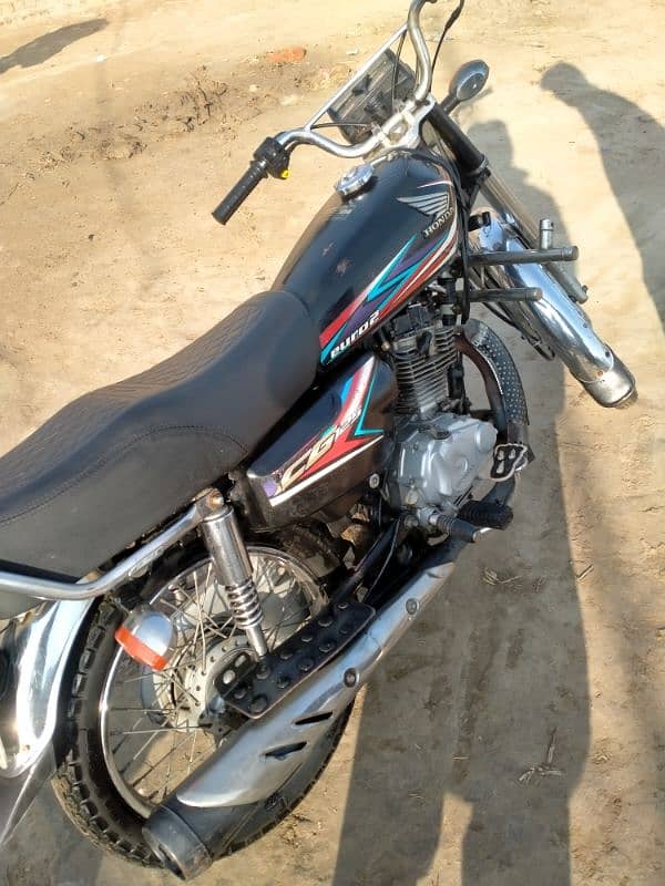 Honda 125 Baik (Malka Hans pakpattn__03091590461 2