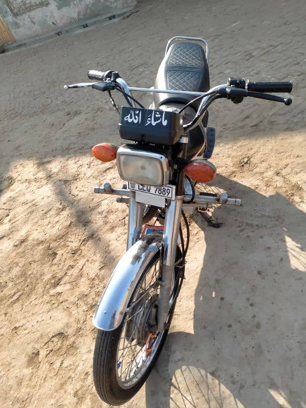 Honda 125 Baik (Malka Hans pakpattn__03091590461 10