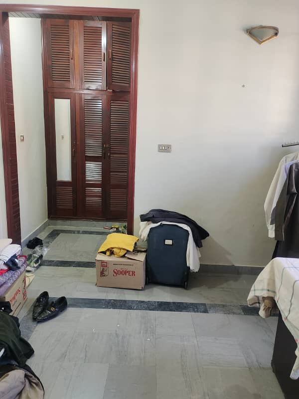 Beautiful marble flooring 7 marla full house available for rent in g-11 Islamabad at big street, 4 bedrooms with bathrooms, 2 drawing, 2 dining, 2 TVL, 2 car porch, separate water and reasonable price, near to park, near to markaz. 6