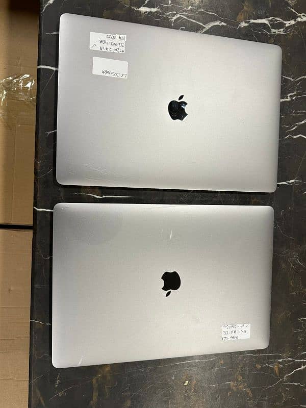 2017 to 23 apple MacBook Pro air excellent condition 0