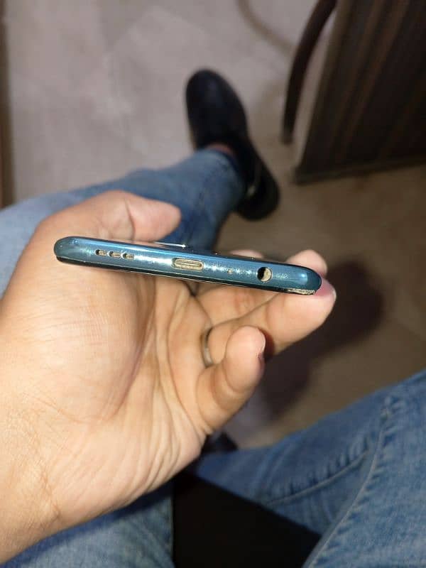 Am Selling Oppo F19 pro dual sim Urgent sale 3