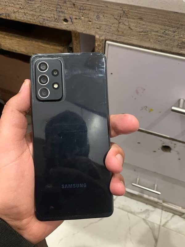 Samsung A72 5